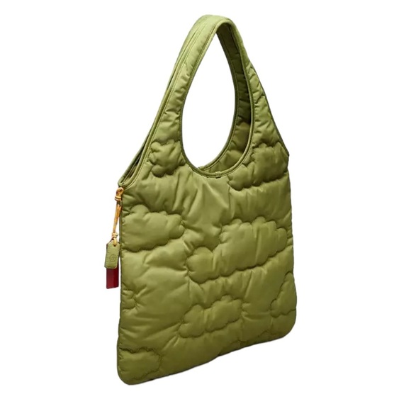 Coach "Coachtopia" Loop Quilted Cloud Tote - Picture 3 of 11
